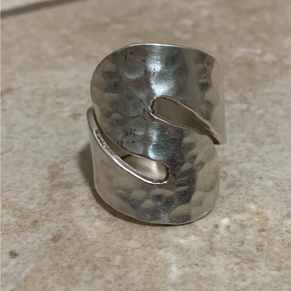 Vintage STERLING SILVER Ring